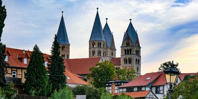 Halberstadt, Streife, Fahndungsdatei, Reise, Überprüfung, Uhr, Daten, Haftbefehl, Gefängnis, Hauptbahnhof