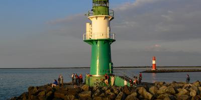 Warnemünde, Viewing, Public, Juni, Polizeibeamte, Rostock, Volksverhetzung, Strand, Veranstaltung, Nacht