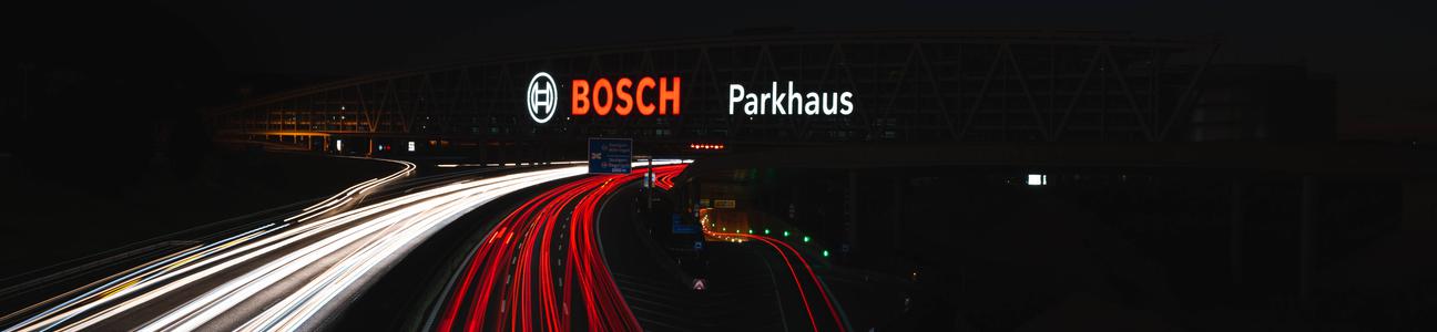 Parkhaus, Vollsperrung, Fahrzeugbrand, Stuttgart, Messe, Höhe, Brand, Leinfelden, Dienstagnachmittag, Echterdingen