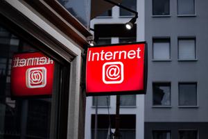 Internet, Frist, Westfälische