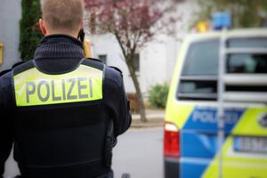 Polizisten, Verfolgungsfahrt, Verkehr, Leipzig