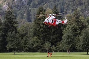 Tirol, Rettungshubschrauber, Auerhahn, Mountainbiker, Österreich, Krankenhaus, Online