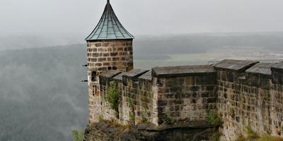 Königstein, Elbtal, Festung, Jahr, Frühlingsaktion, Panorama, Zwei, Bauwerke, Besuchern, Grünanlagen